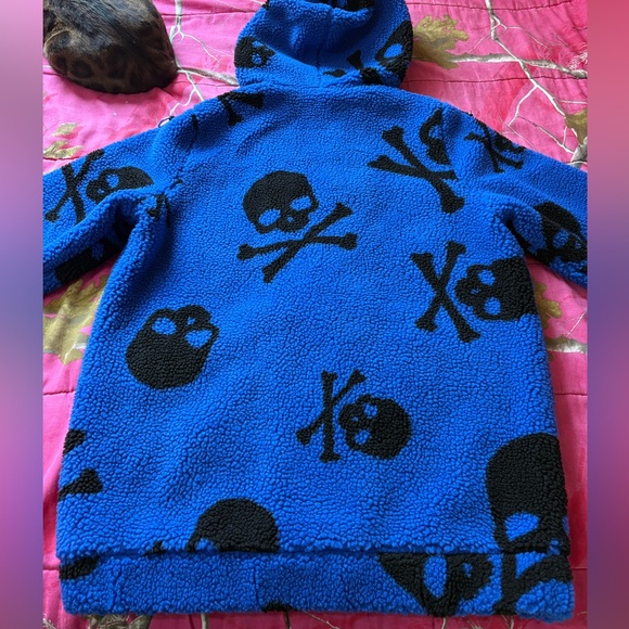 Current Mood Skull On My Sleeve Sherpa Zip Up Hoodie/Jacket by Dolls Kill - Picture 2 of 12